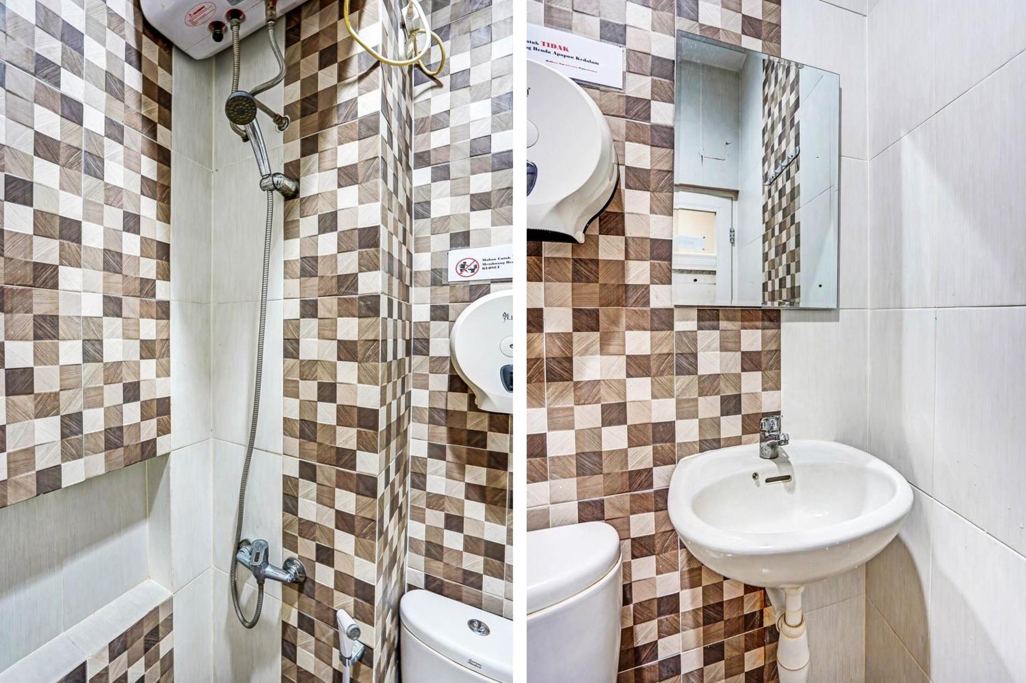 Oyo 90889 Dkb Residence Сурабая Екстериор снимка